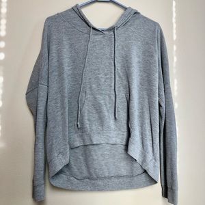 Marked as a medium, fits true to size. In excellent condition. Heather grey.